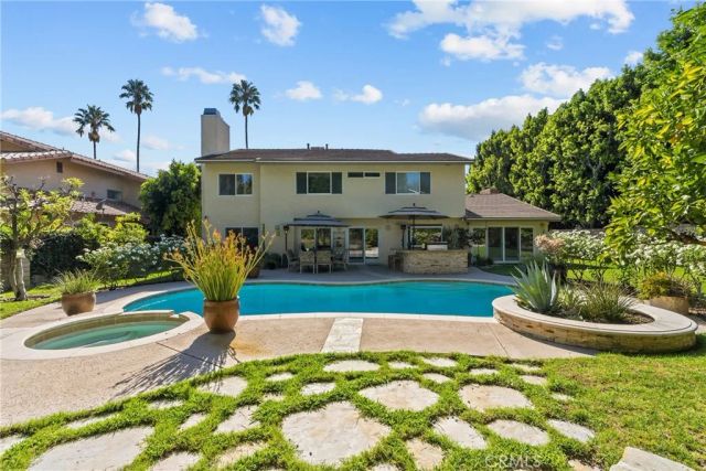 10216 Melvin, Northridge, CA 91324