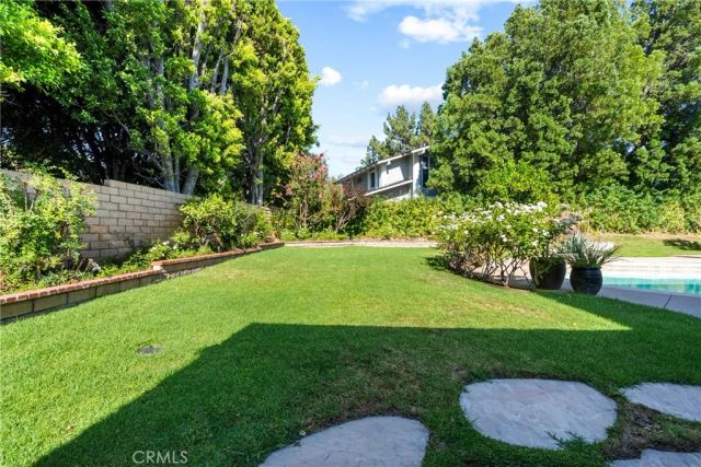 10216 Melvin, Northridge, CA 91324