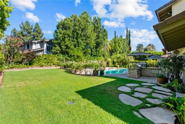 10216 Melvin, Northridge, CA 91324