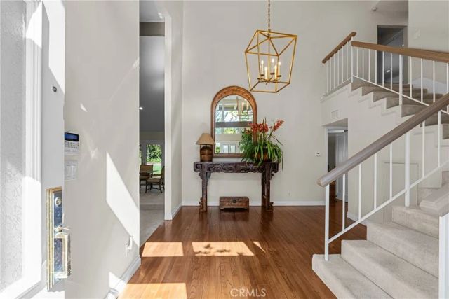 10216 Melvin, Northridge, CA 91324