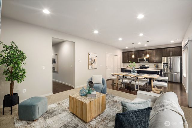 1216 150th Street SW, Lynnwood, WA 98087