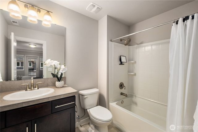 1216 150th Street SW, Lynnwood, WA 98087