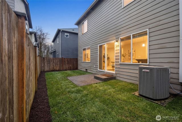 1216 150th Street SW, Lynnwood, WA 98087