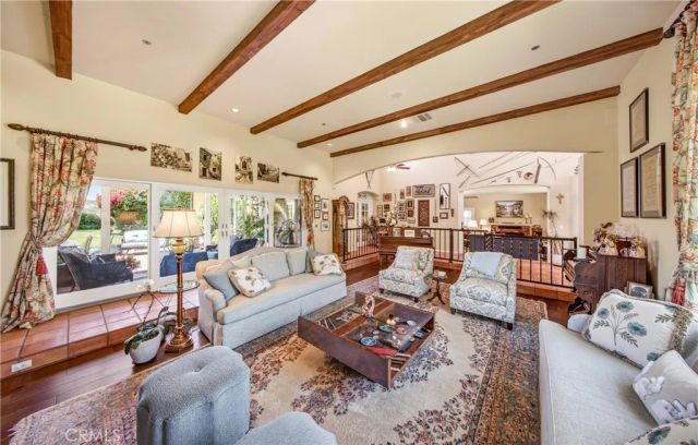 11530 Terracina Boulevard, Redlands, CA 92373