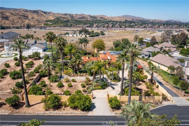 11530 Terracina Boulevard, Redlands, CA 92373