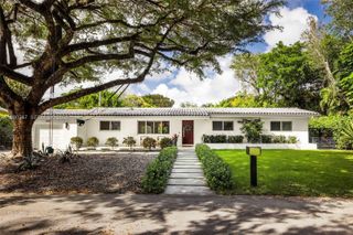 6609 SW 62nd Ter, South Miami, FL 33143