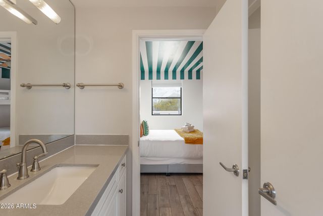 4021 N 75th Street Unit 202, Scottsdale, AZ 85251