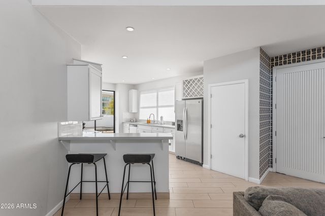 4021 N 75th Street Unit 202, Scottsdale, AZ 85251