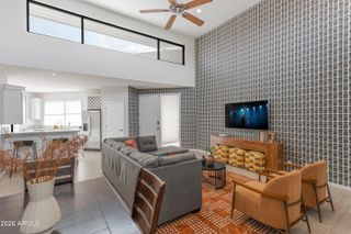 4021 N 75th Street Unit 202, Scottsdale, AZ 85251
