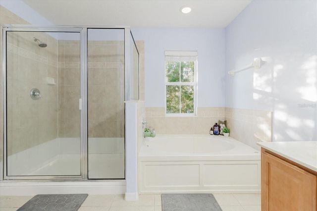 1500 HILLVIEW LANE, Tarpon Springs, FL 34689