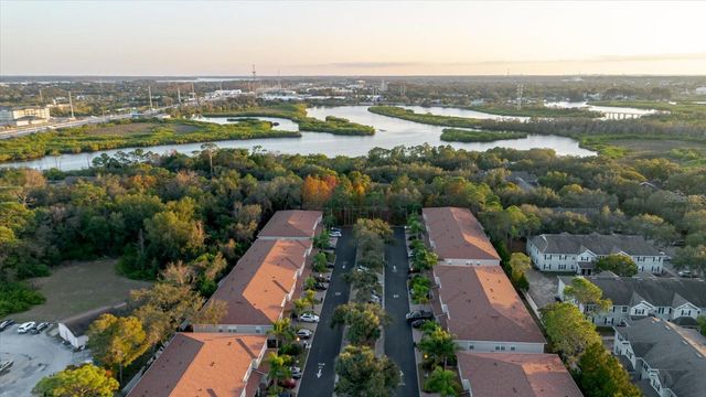 1500 HILLVIEW LANE, Tarpon Springs, FL 34689
