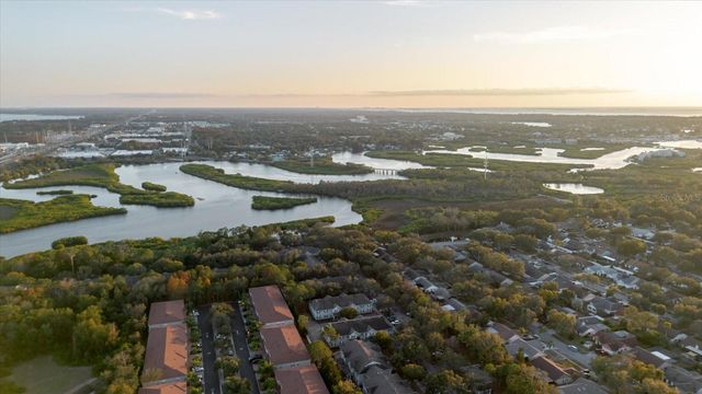 1500 HILLVIEW LANE, Tarpon Springs, FL 34689