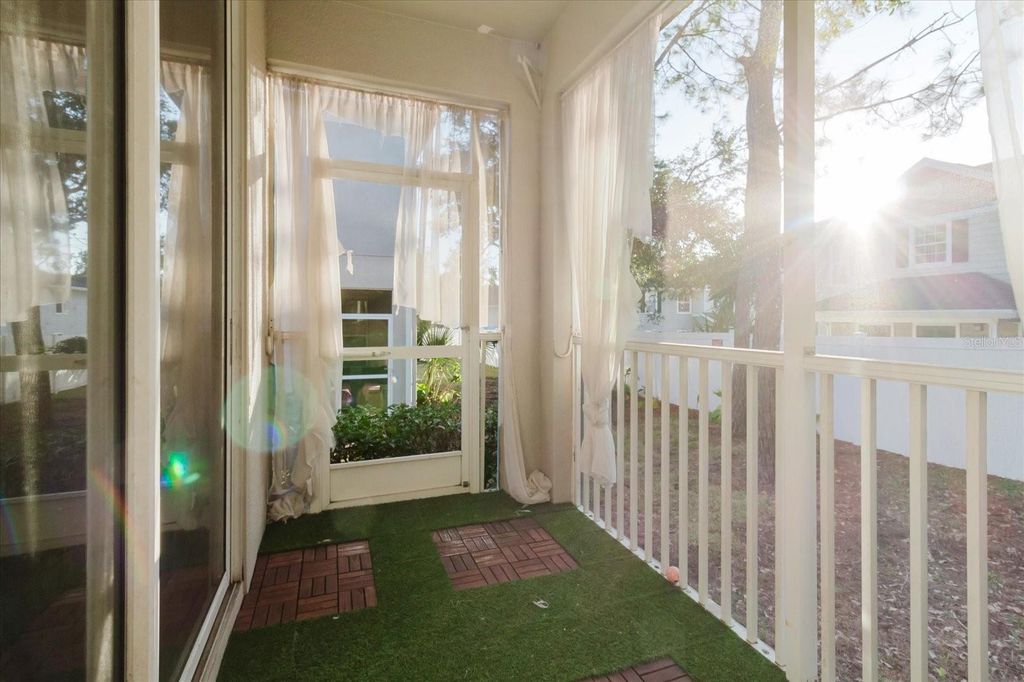 Image 38 of property listing at 1500 HILLVIEW LANE, Tarpon Springs, FL 34689