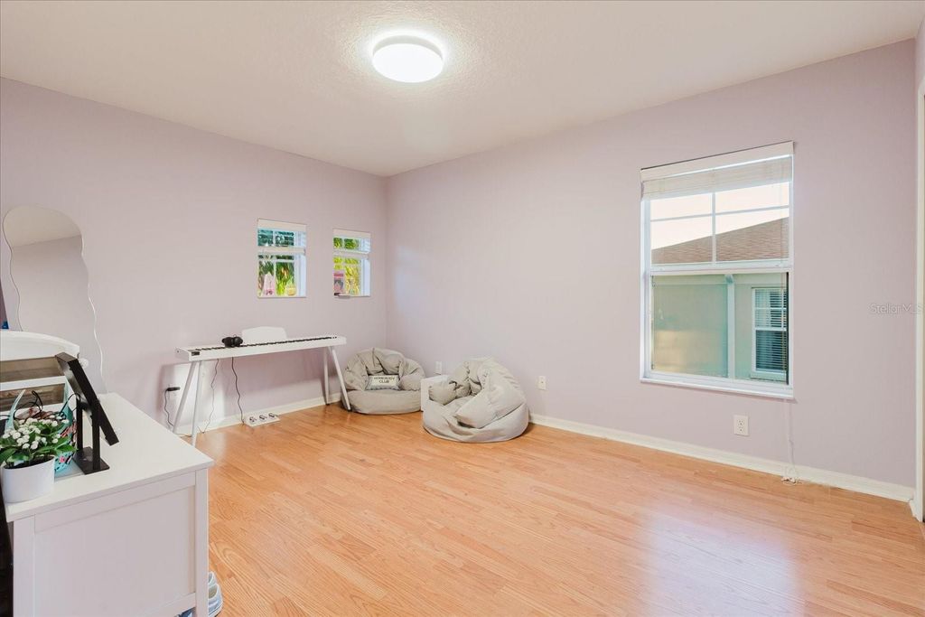 Image 55 of property listing at 1500 HILLVIEW LANE, Tarpon Springs, FL 34689