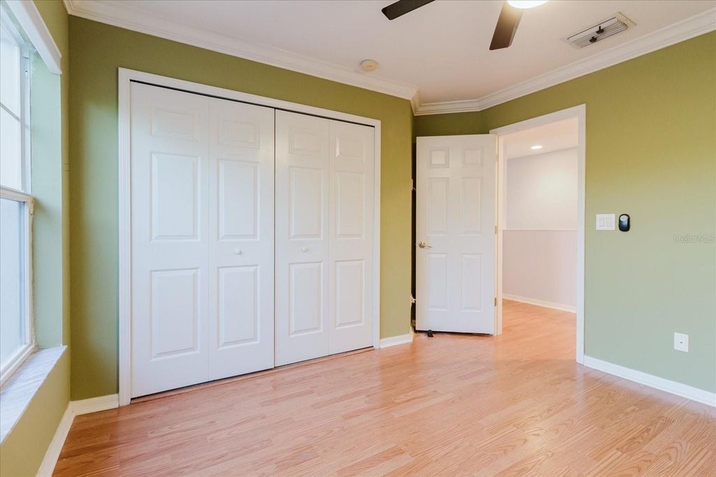 Image 60 of property listing at 1500 HILLVIEW LANE, Tarpon Springs, FL 34689