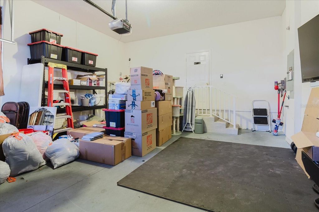 Image 63 of property listing at 1500 HILLVIEW LANE, Tarpon Springs, FL 34689