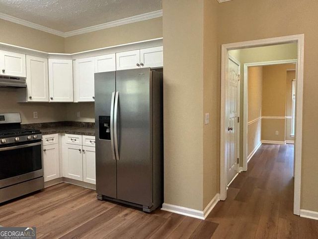 75 Sycamore Way, Sharpsburg, GA 30277