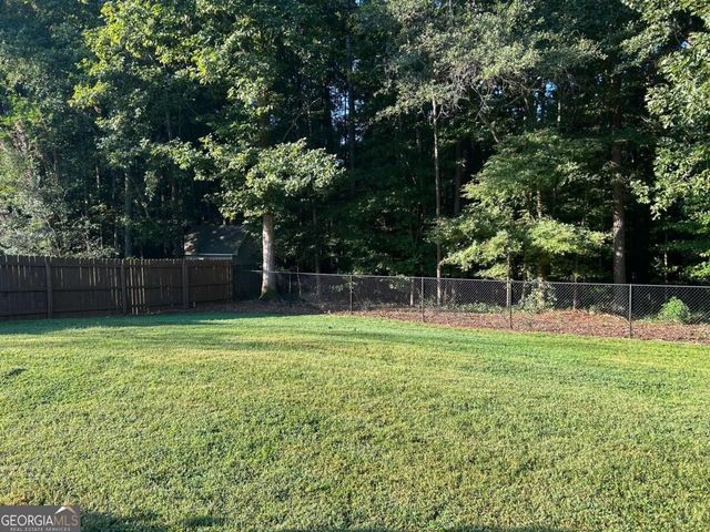 75 Sycamore Way, Sharpsburg, GA 30277
