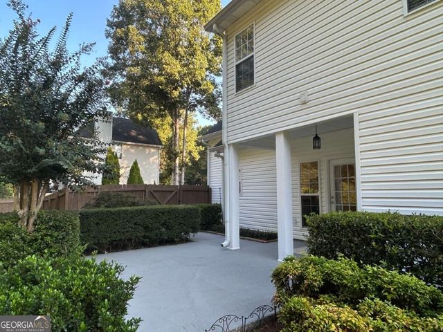 75 Sycamore Way, Sharpsburg, GA 30277