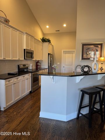 35 Scotlands Court, Hampstead, NC 28443