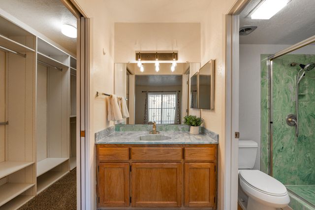 19 Casa Hermosa Drive NE, Albuquerque, NM 87112