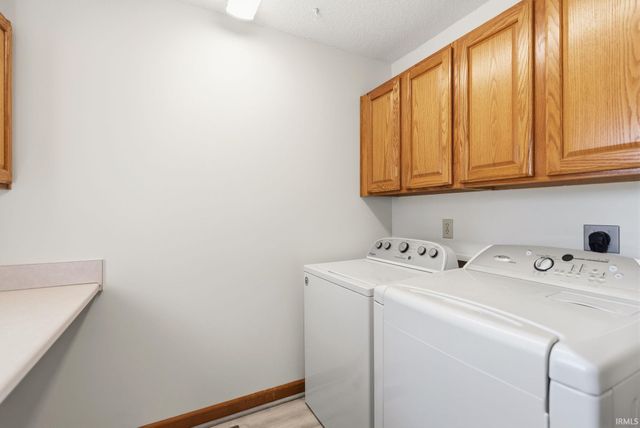 16134 Silver Shadow Lane, Huntertown, IN 46748