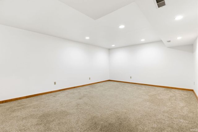 16134 Silver Shadow Lane, Huntertown, IN 46748