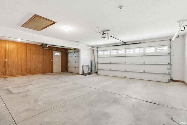 16134 Silver Shadow Lane, Huntertown, IN 46748