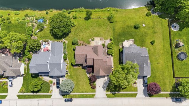 16134 Silver Shadow Lane, Huntertown, IN 46748