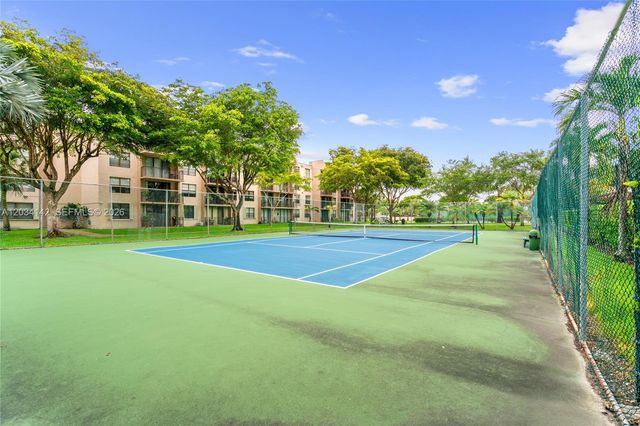 13120 SW 92nd Ave B-313, Miami, FL 33176
