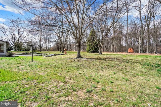 6747 DARK HOLLOW RD, Wrightsville, PA 17368