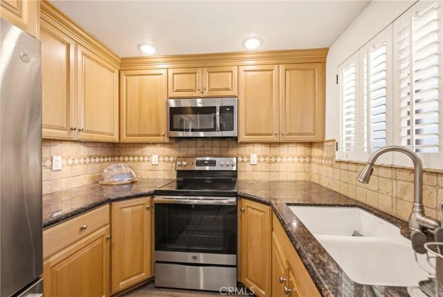 3142 Sunset Lane, Oxnard, CA 93035