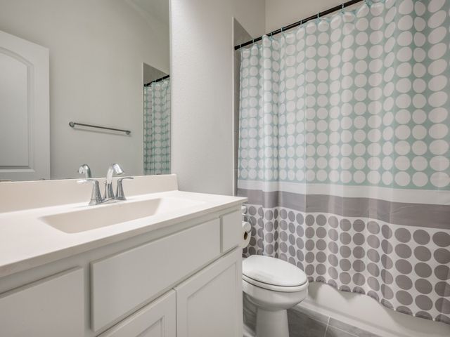 2513 Silver Leaf Drive, Northlake, TX 76226