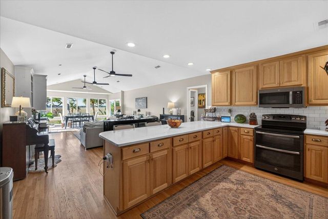 167 Cape Palmetto Point Trail, Edisto Island, SC 29438