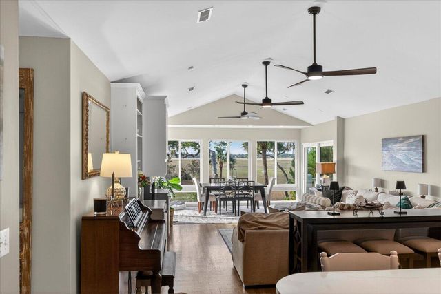 167 Cape Palmetto Point Trail, Edisto Island, SC 29438