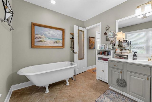 167 Cape Palmetto Point Trail, Edisto Island, SC 29438