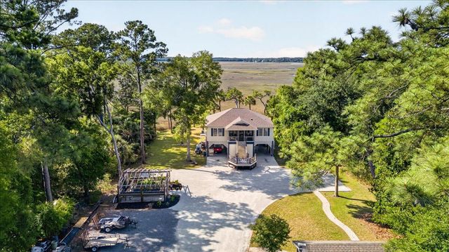 167 Cape Palmetto Point Trail, Edisto Island, SC 29438