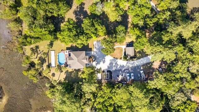 167 Cape Palmetto Point Trail, Edisto Island, SC 29438