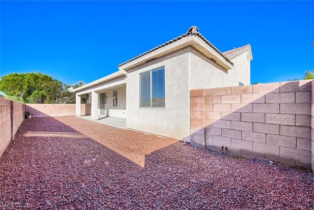 7530 Splashing Rock Drive, Las Vegas, NV 89131