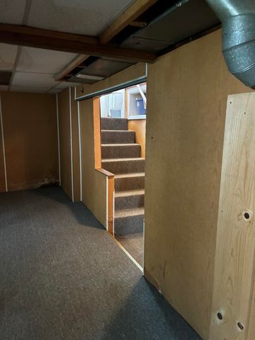 1543 NE Mason Street NE, Grand Rapids, MI 49503