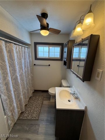 108 Sullivan Circle, Weirton, WV 26062