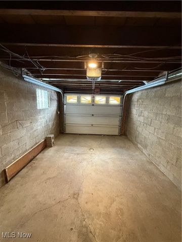 108 Sullivan Circle, Weirton, WV 26062