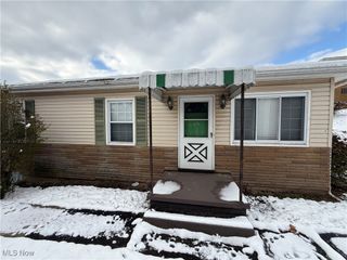 108 Sullivan Circle, Weirton, WV 26062