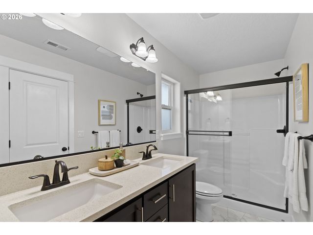 7473 Ne Fremont St, Portland, OR 97213