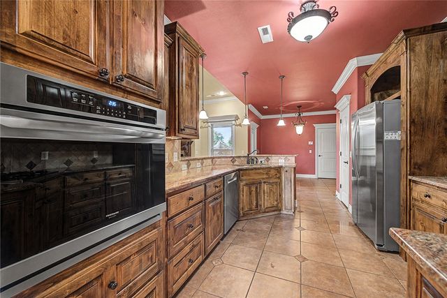 7162 Crisler Court, Springdale, AR 72762
