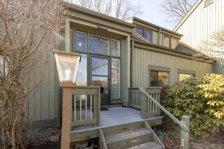 114 Heritage Village E, Southbury, CT 06488