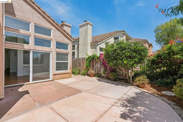 154 Camino Del Sol, Vallejo, CA 94591