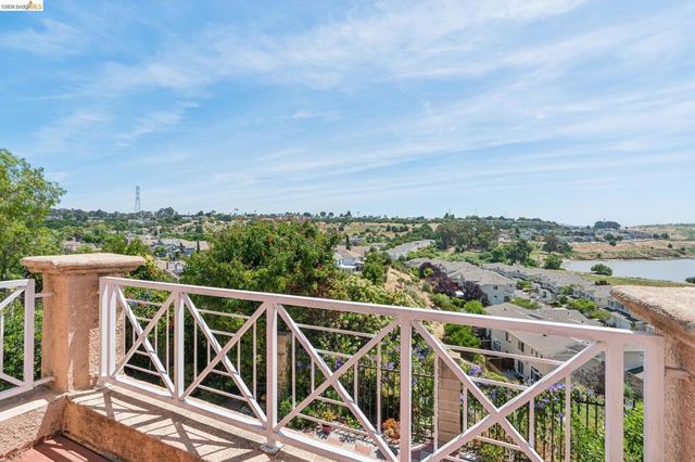 154 Camino Del Sol, Vallejo, CA 94591