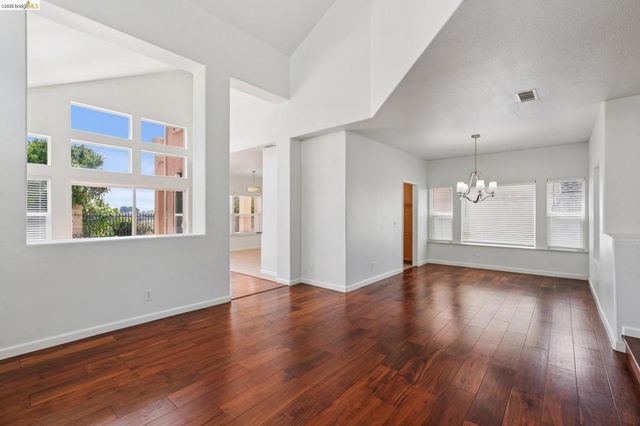 154 Camino Del Sol, Vallejo, CA 94591