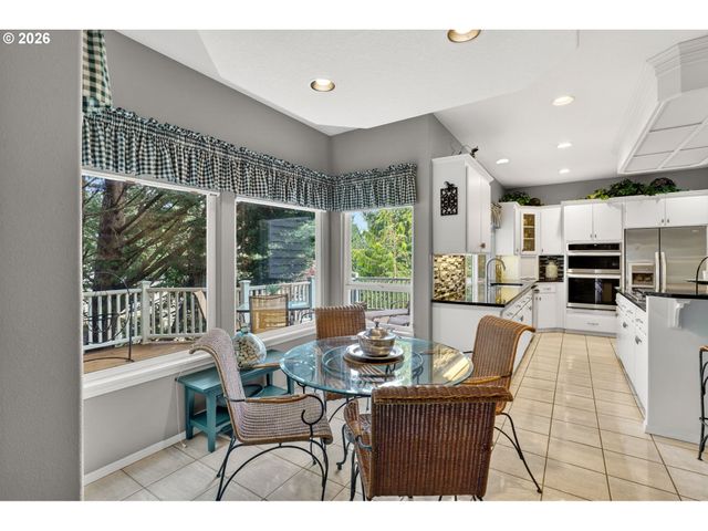 9085 Sw 180TH Pl, Beaverton, OR 97007